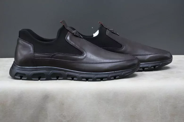 Erkek Deri Çoraplı Kaymaz Taban Kundura