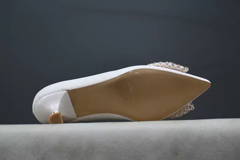 Kadın Fiyonklu Taşlı Stiletto