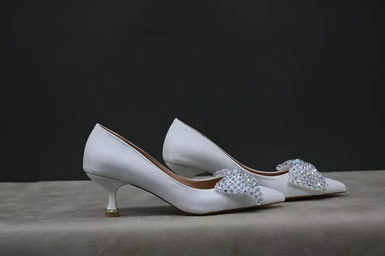 Kadın Fiyonklu Taşlı Stiletto