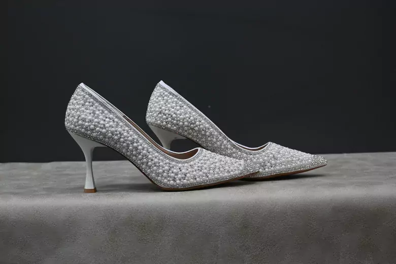 Kadın İncili Stiletto