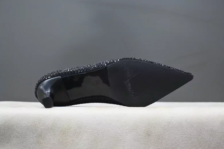 Kadın İncili Stiletto