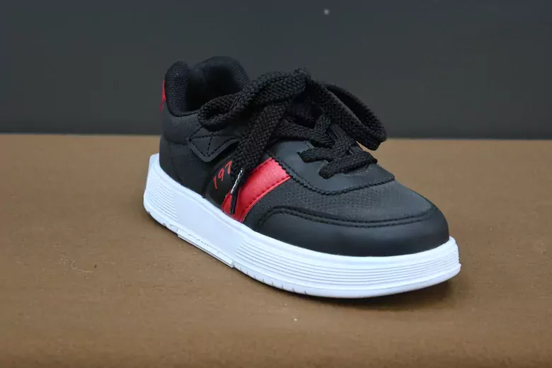 Çocuk Şeritli Spor