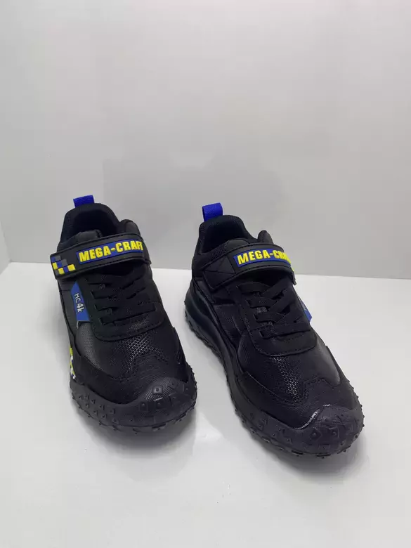 Bebe Kaymaz Taban Cırtlı Ve Bağcıklı Bot