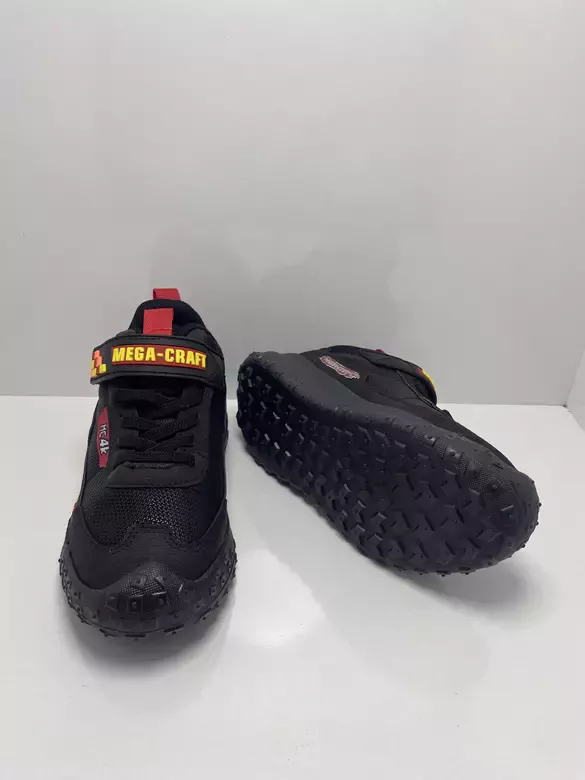 Bebe Kaymaz Taban Cırtlı Ve Bağcıklı Bot