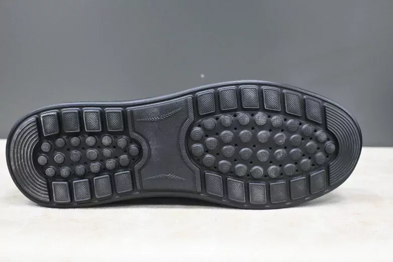 Erkek Deri Tokalı Kaymaz Taban Kundura