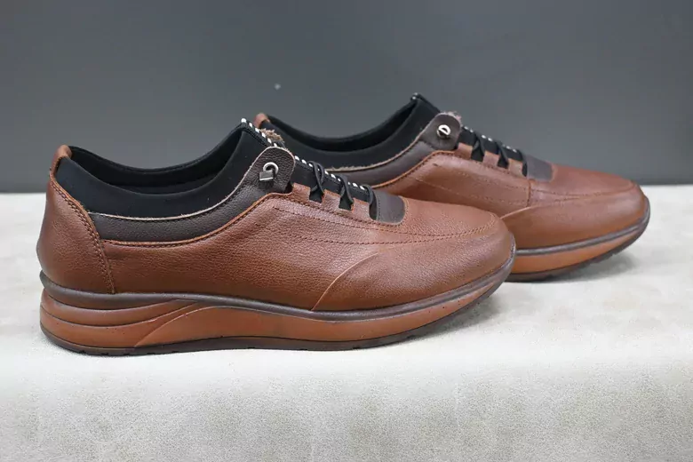 Erkek Kaymaz Taban Lastik Bağcıklı Spor