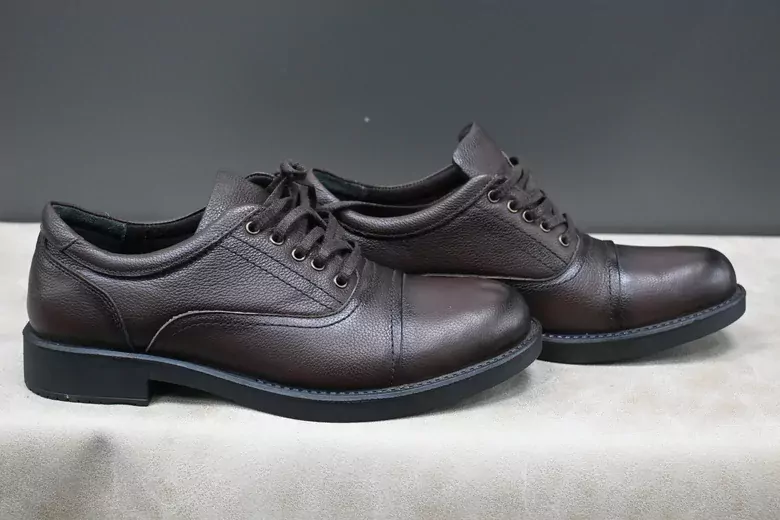 Erkek Deri Kaymaz Taban Bağcıklı Kundura