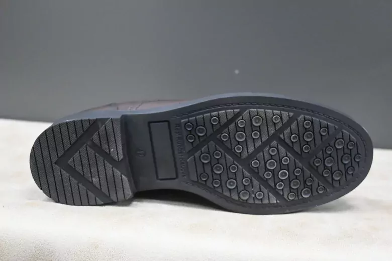 Erkek Deri Kaymaz Taban Bağcıklı Kundura