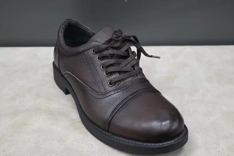 Erkek Deri Kaymaz Taban Bağcıklı Kundura