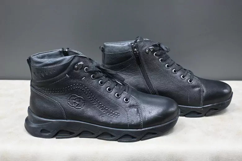 Erkek Kaymaz Taban Deri Fermuarlı Bağcıklı Bot