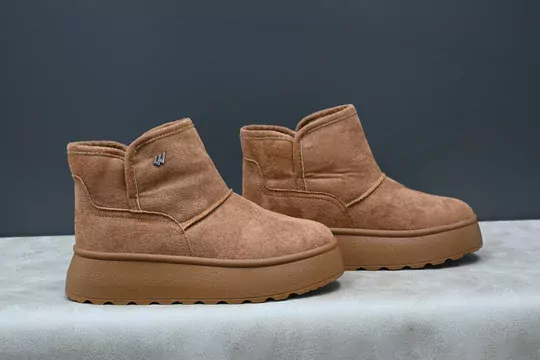 Kadın Kısa Boğaz İçi Kürklü Bot