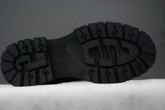 Kadın Deri Bağcıklı Fermuarlı Uzun Bot