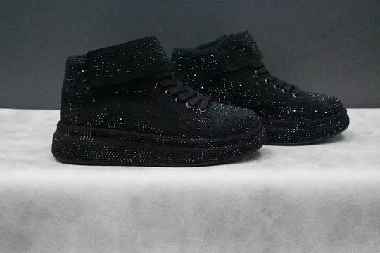 Kadın Taş İşlemeli Bağcıklı+Cırtlı Yarım Bot