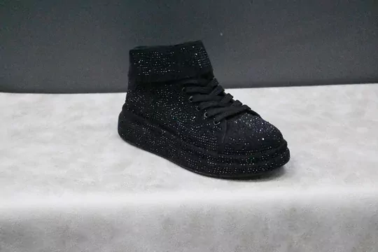 Kadın Taş İşlemeli Bağcıklı+Cırtlı Yarım Bot