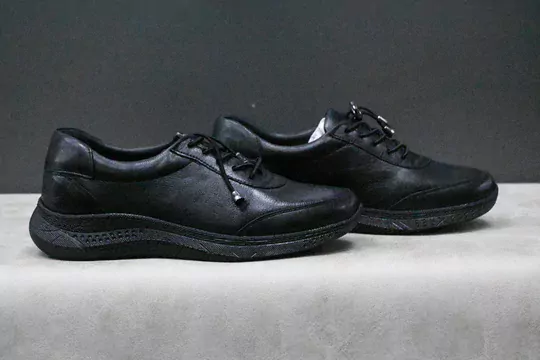 Kadın Deri Poli Taban Akıllı Bağcıklı Spor Ayakkabı