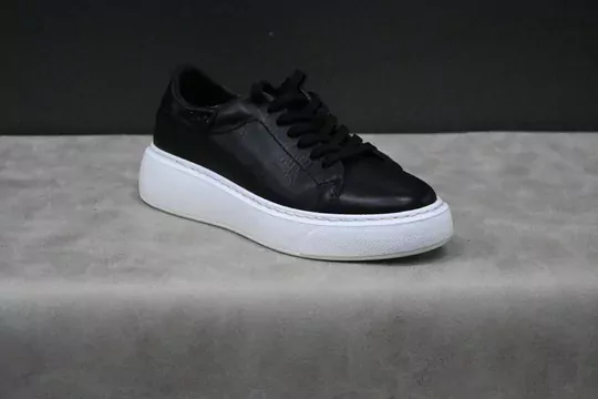 Kadın İç Dış Poliüretan Taban Bağcıklı Spor