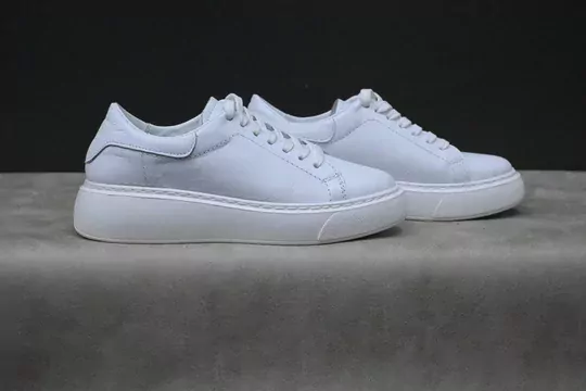 Kadın İç Dış Poliüretan Taban Bağcıklı Spor