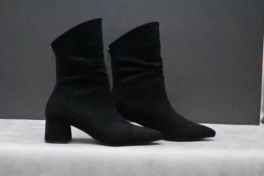 Kadın Süet Körüklü Kısa Topuklu Fermuarlı Çizme