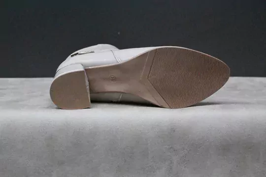 Kadın Deri Topuklu Taşlı Fermuarlı Bot