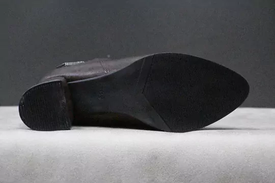 Kadın Deri Topuklu Taşlı Fermuarlı Bot