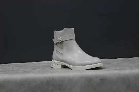 Kadın Düz Topuk Kısa Bot