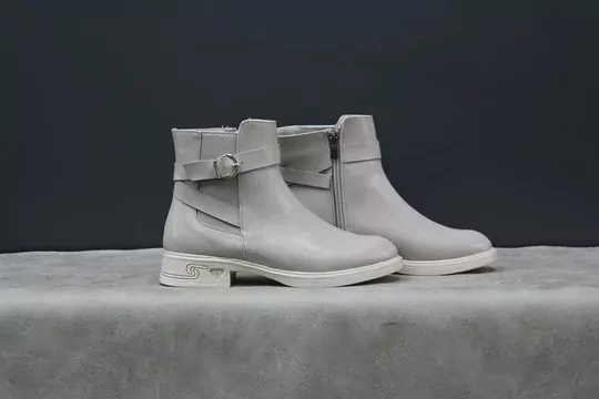 Kadın Düz Topuk Kısa Bot