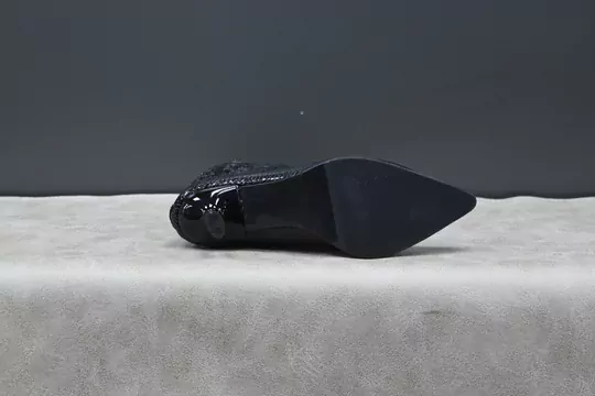 Kadın Körüklü İnce Topuklu Rugan Fermuarlı Sivri Burun Kısa Bot