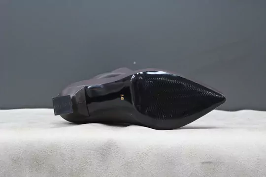 Kadın Deri Körüklü İnce Topuk Fermuarlı Sivri Burun Kısa Çizme