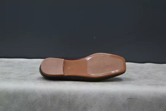 Kadın Taşlı Tokalı Babet