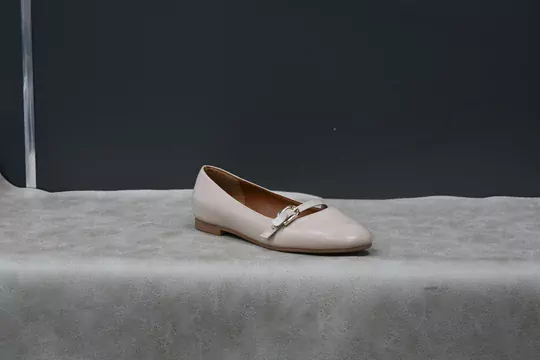 Kadın Üstten Kilteli Babet