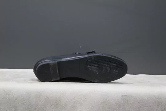 Kadın Üstten Kilteli Babet