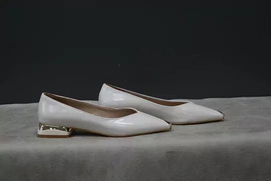 Kadın Droblu Sivri Burun Kısa Topuklu Babet