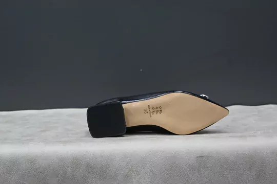 Kadın Sivri Burun Taşlı Babet