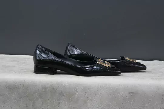 Kadın Tokalı Açık Babet