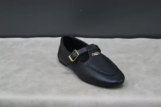 Kadın Kilteli Babet