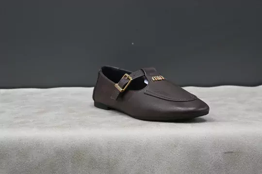 Kadın Kilteli Babet