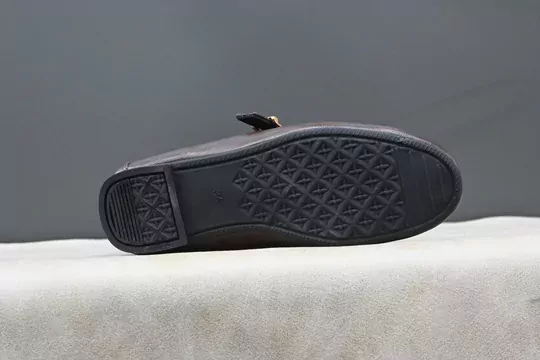 Kadın Kilteli Babet