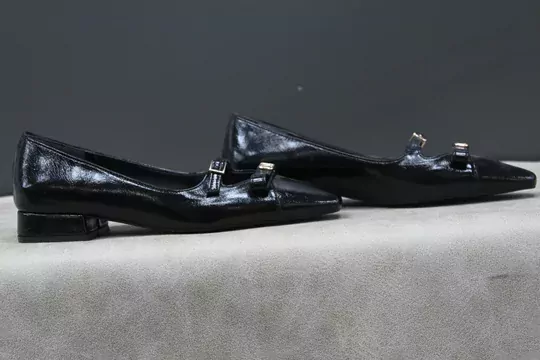 Kadın Kilteli Tokalı Babet