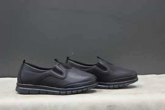 Kadın Lastik İnce Taş İşlemeli Anne Ayakkabı