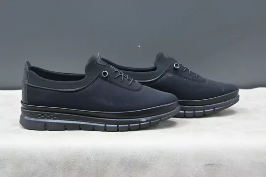 Kadın Nubuk Deri Ortapedik Bağcıklı Anne Ayakkabı