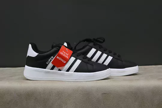 Kadın Şeritli Spor