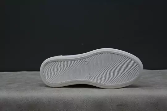 Kadın Gold Detaylı Spor