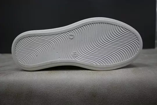 Kadın Gold Detaylı Spor