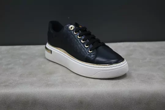 Kadın Kabartmalı Gold Detaylı Spor