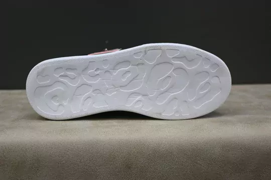 Kadın Garson Bağcıklı Spor