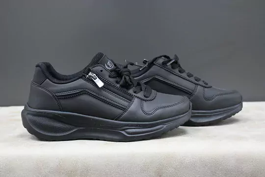 Kadın Fermuarlı Bağcıklı Spor