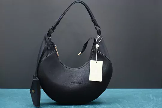 Kadın Siyah Pia Çanta