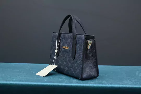 Kadın Siyah Noktalı Çanta