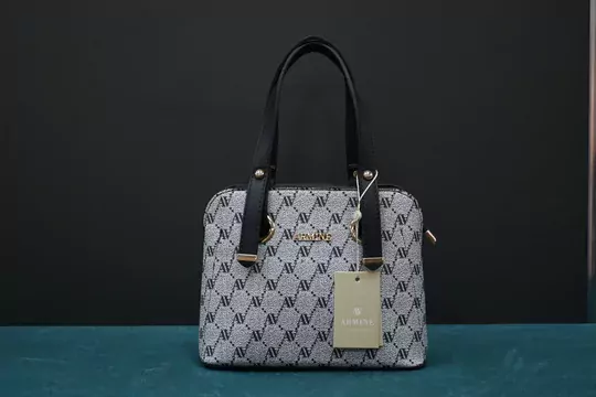 Kadın Gri Noktalı Çanta