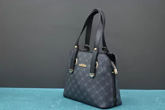 Kadın Siyah Noktalı Çanta